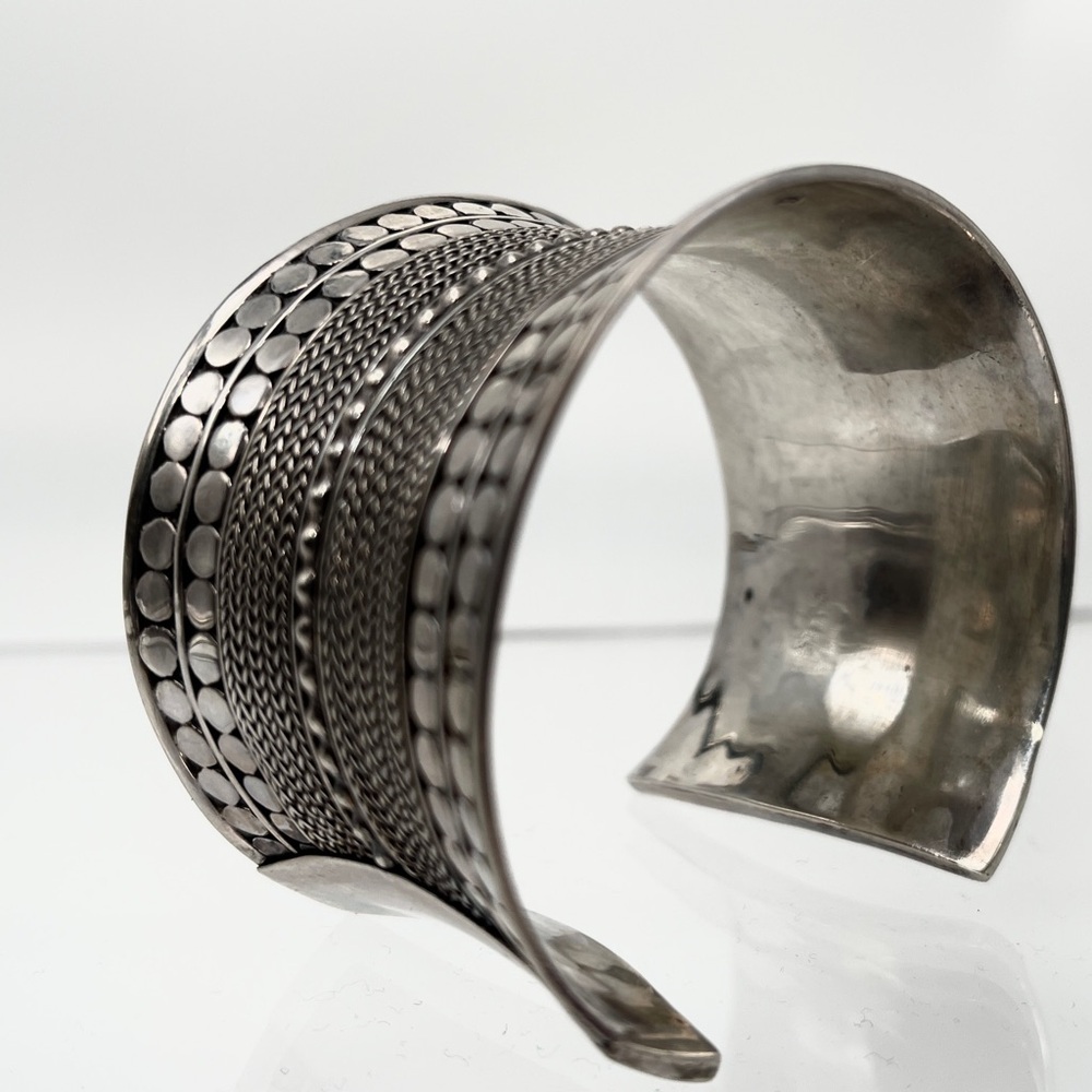 Sterling Silver .925 Cuff Bracelet - Picture 2 of 8